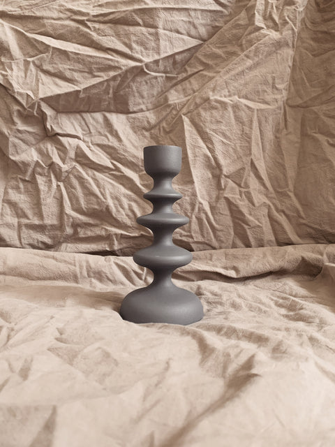 Grio Candle Holder